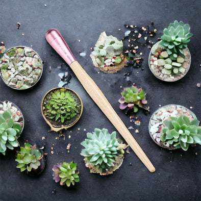 BB Amethyst Eye Massage Tool & Cream Applicator