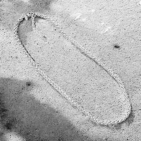 Waterproof Woven Chunky Chain Necklace 18"