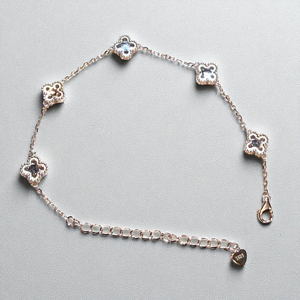 PREORDER - GRA Certified Moissanite Diamond 5 Clover Bracelet